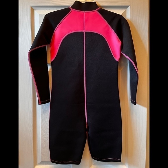 Wetsuit CHILD’S NEW - Picture 2 of 12